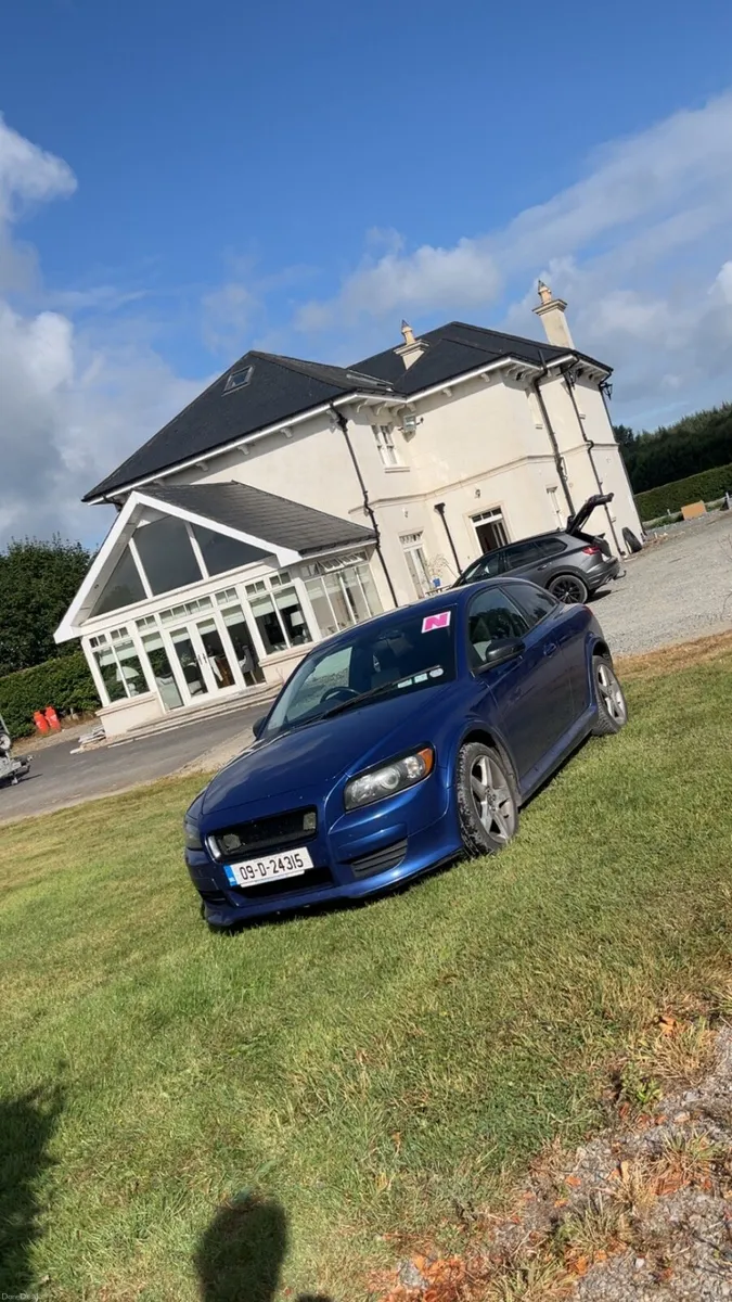 Volvo C30 R-design - Image 1