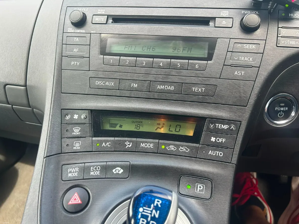Toyota Prius 2012 - Image 5