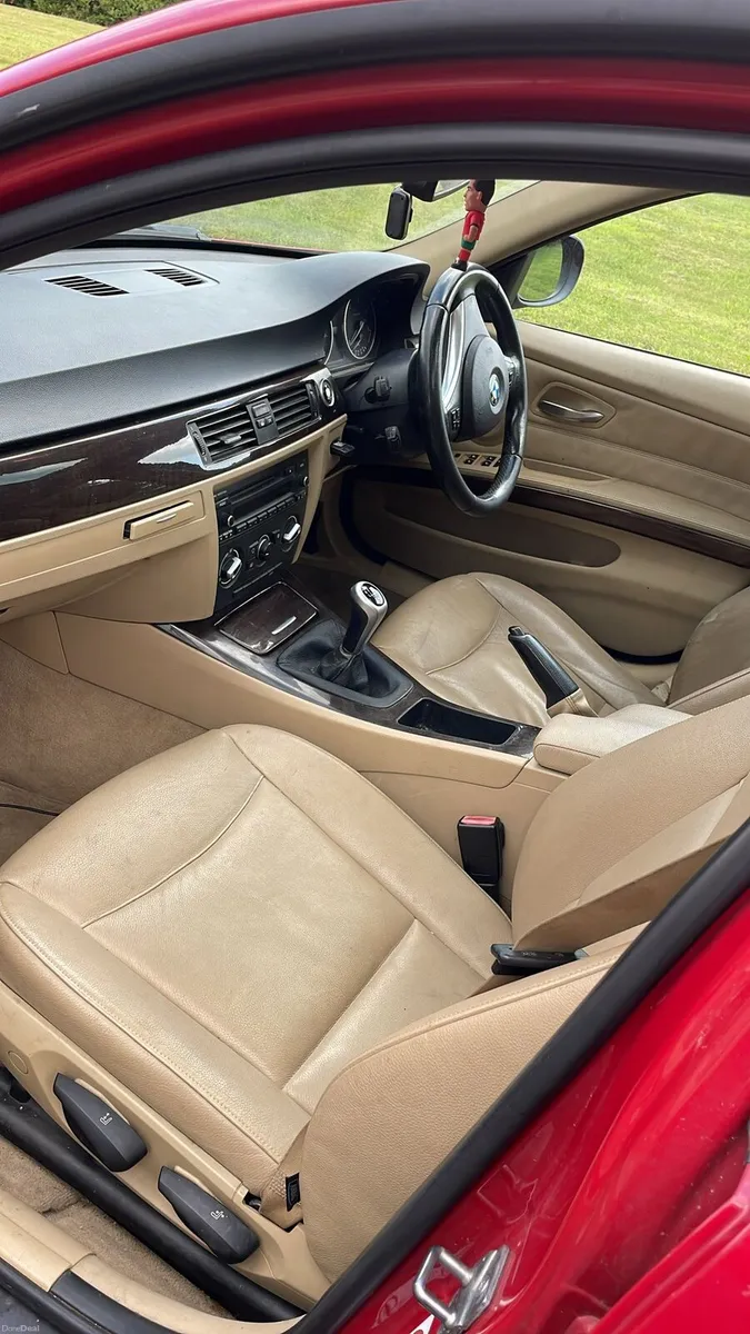 Car - Image 1