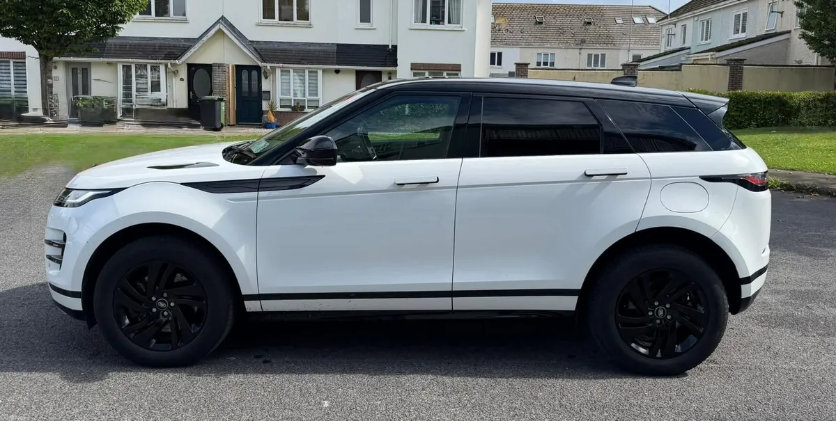 Land Rover Range Rover Evoque 2022 - Image 4