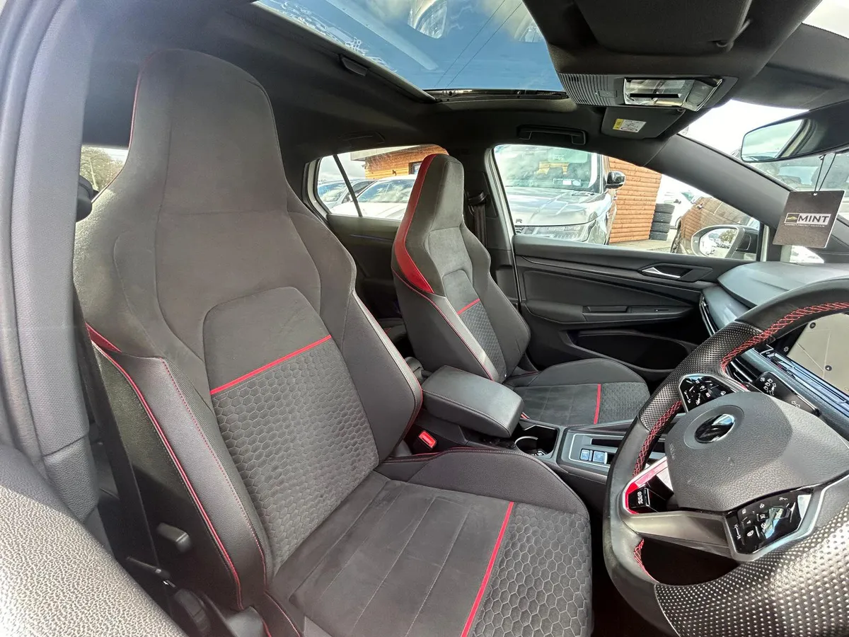 212 Volkswagen Golf GTI CLUBSPORT PANROOF - Image 6