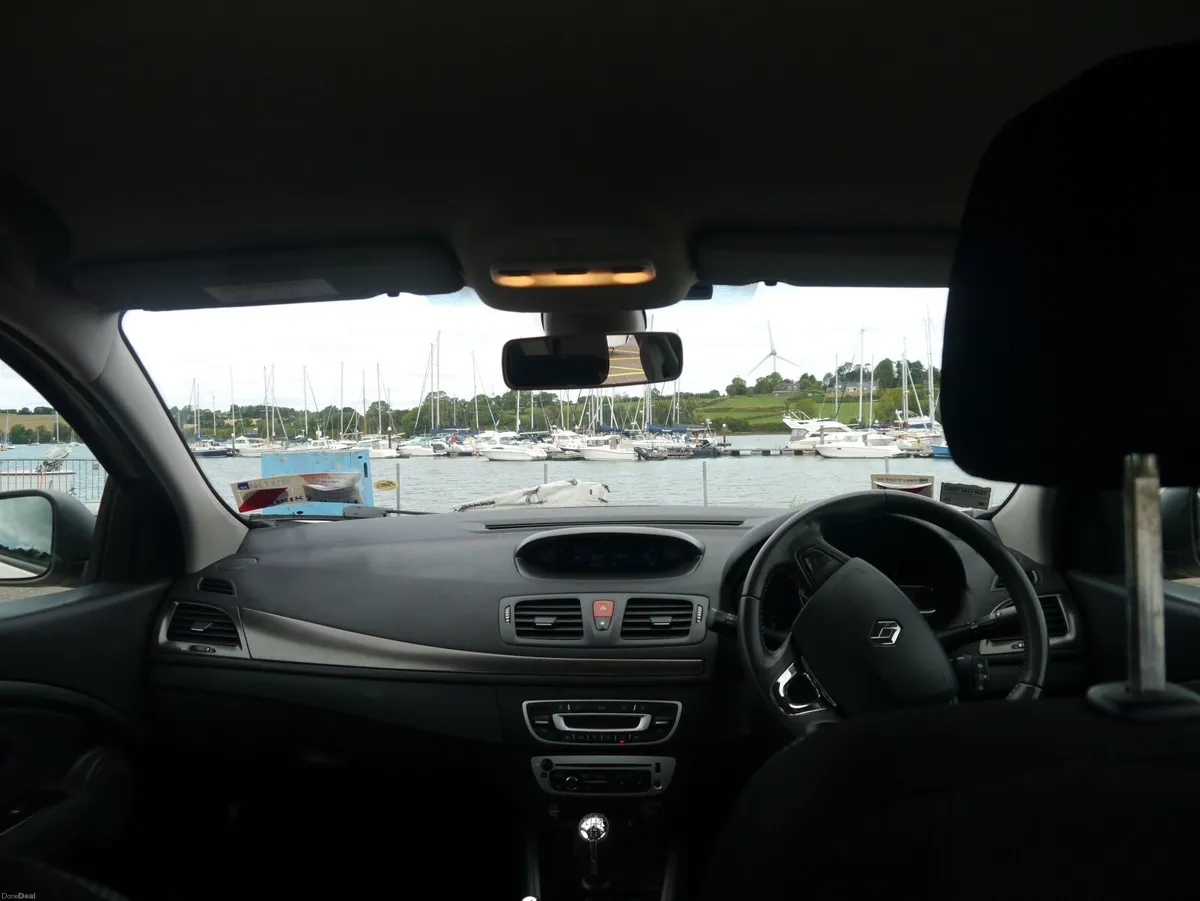 Renault Fluence 2015 - Image 6