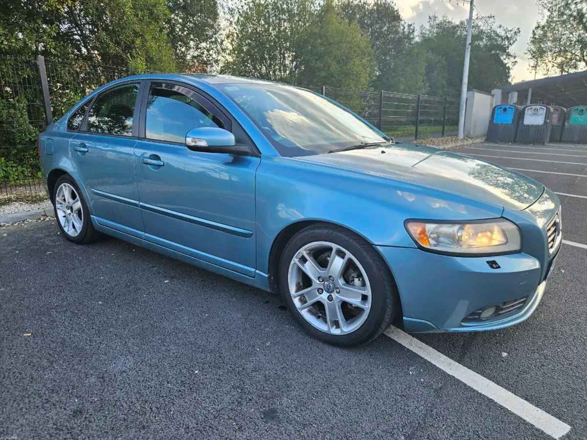 Volvo S40 nct & taxed - Image 1