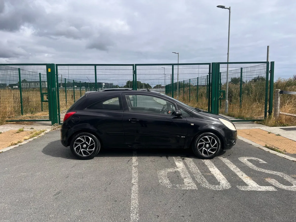 Opel Corsa, Fresh NCT, Low KMS - Image 2
