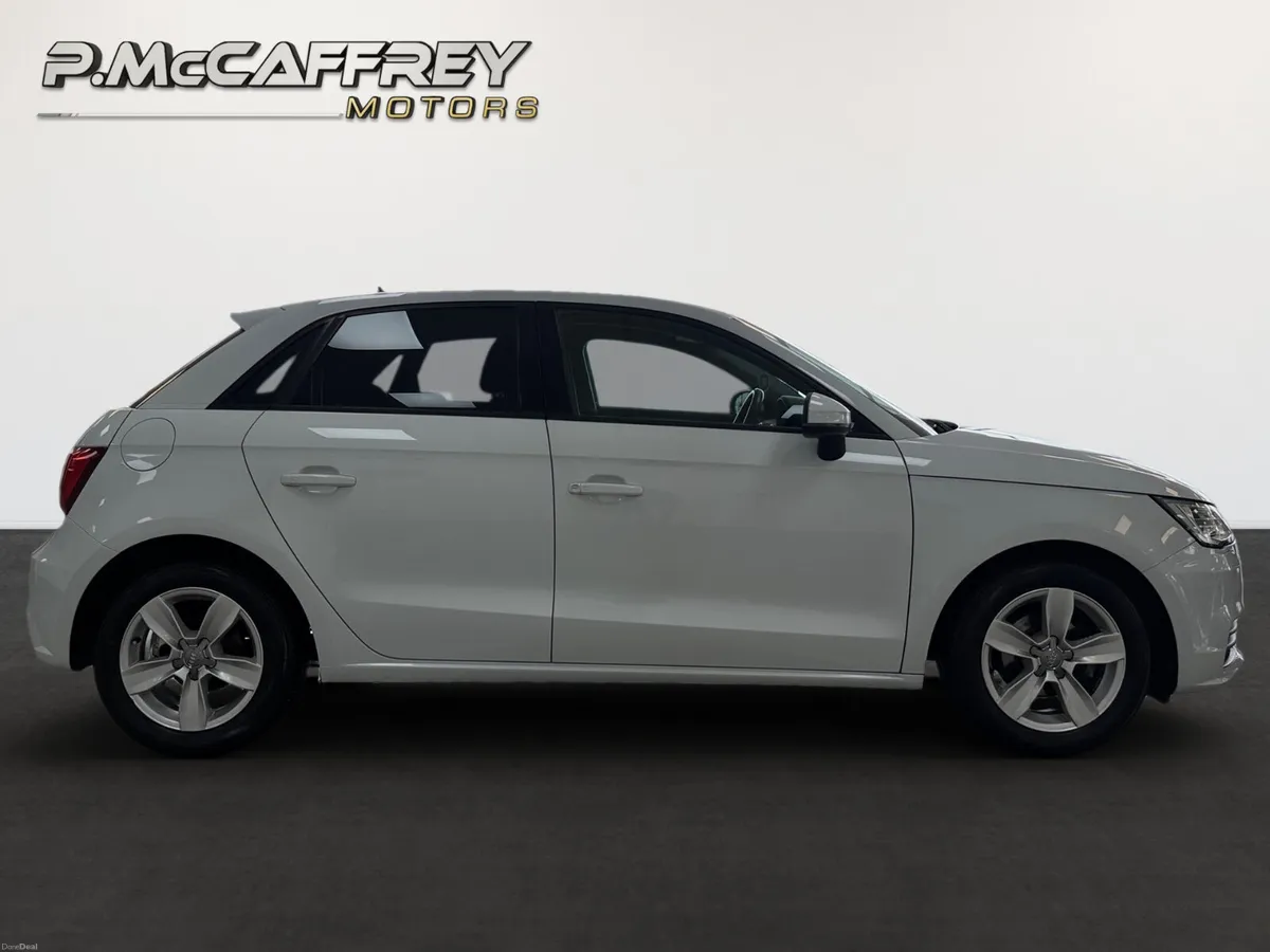 2016 Audi A1 SPORTBACK 1.0 TFSI 95 BHP SE AUTO - Image 4