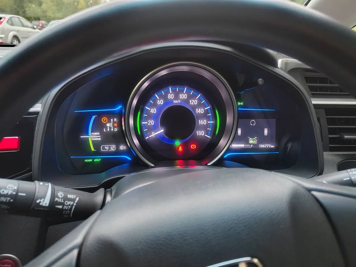 Honda Fit GP5 2017 - Image 1