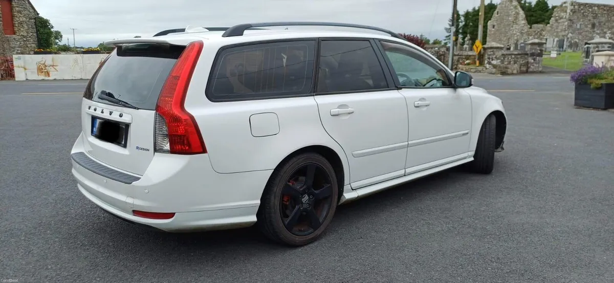 Volvo V50 1.6 - Image 3