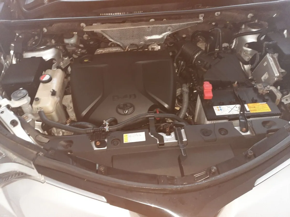 Toyota RAV4 2016 - Image 6
