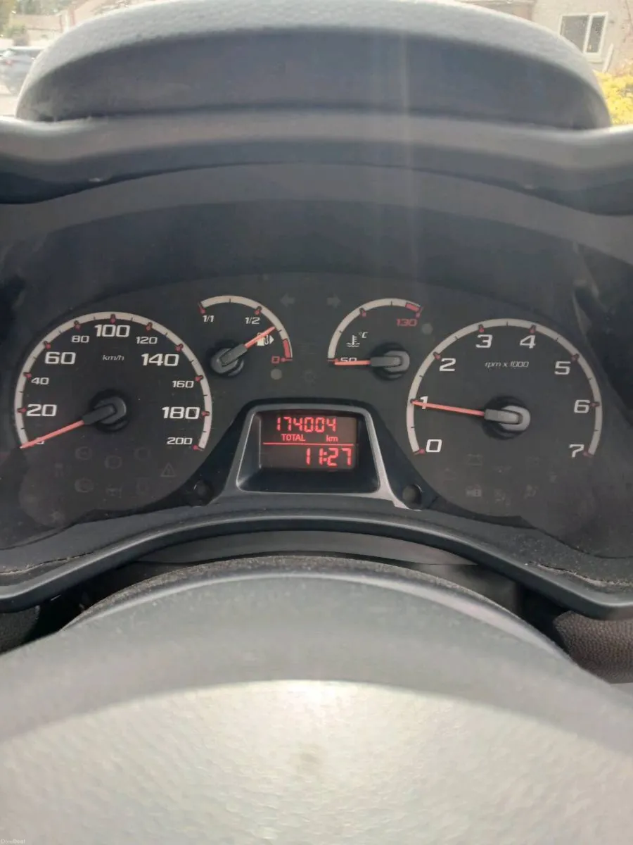 Ford Ka - Image 6