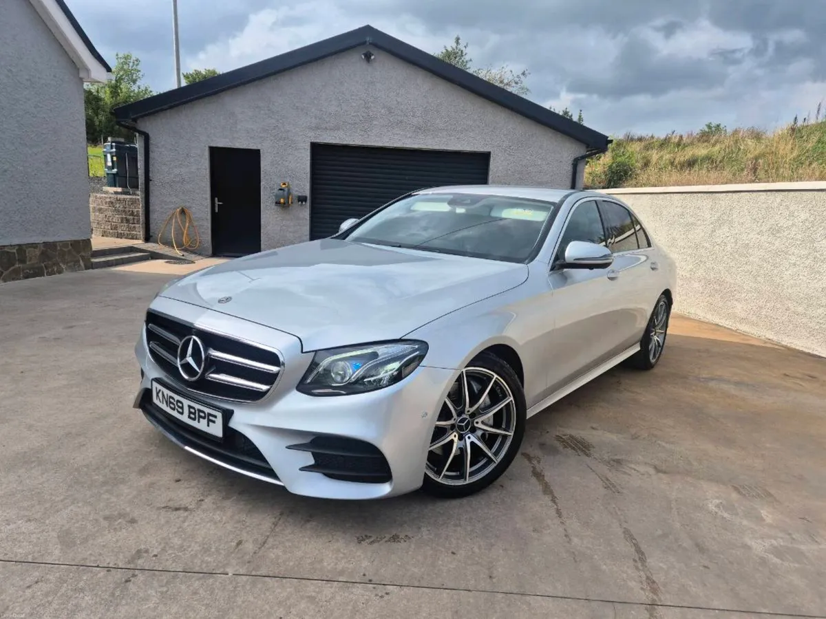 2020 MERCEDES E220 AMG LINE PREMIUM - Image 1