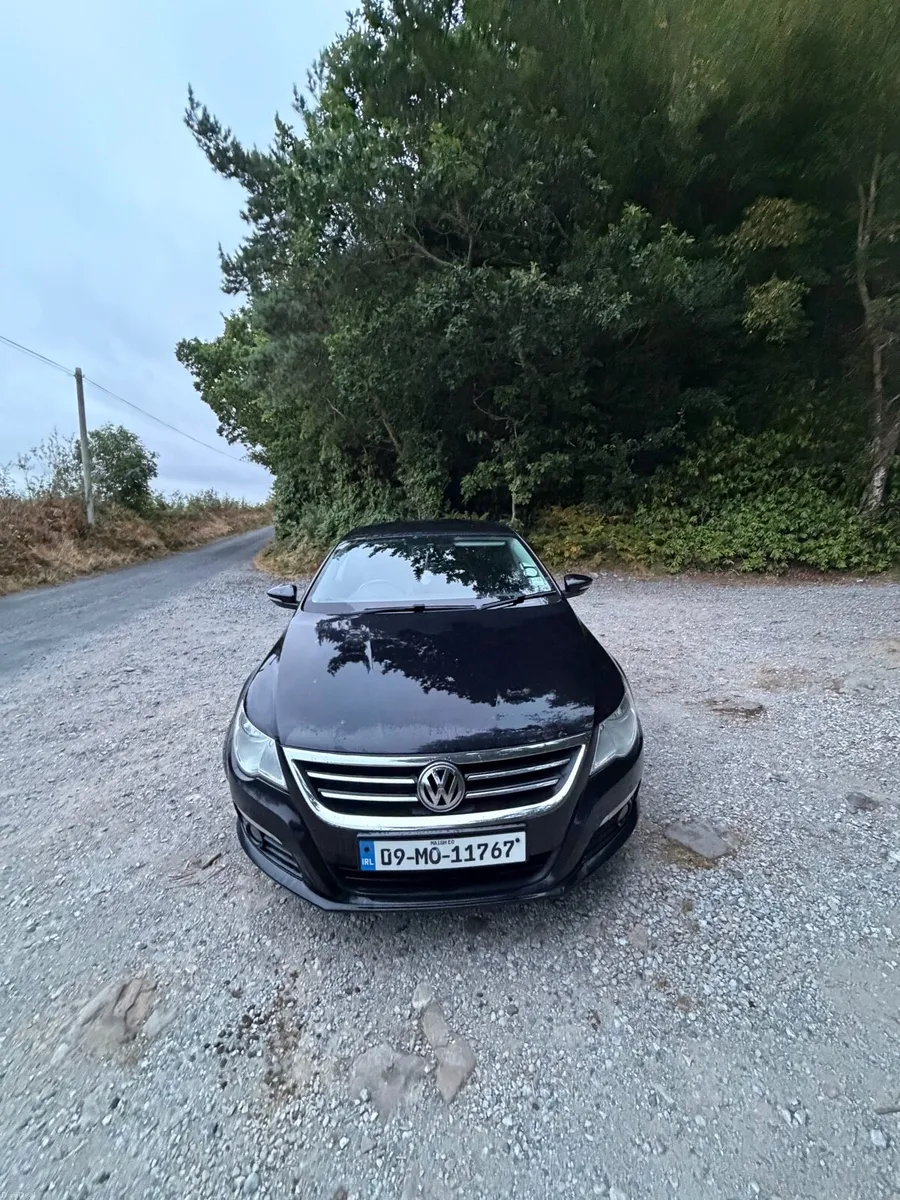 2009 Passat CC - Image 2