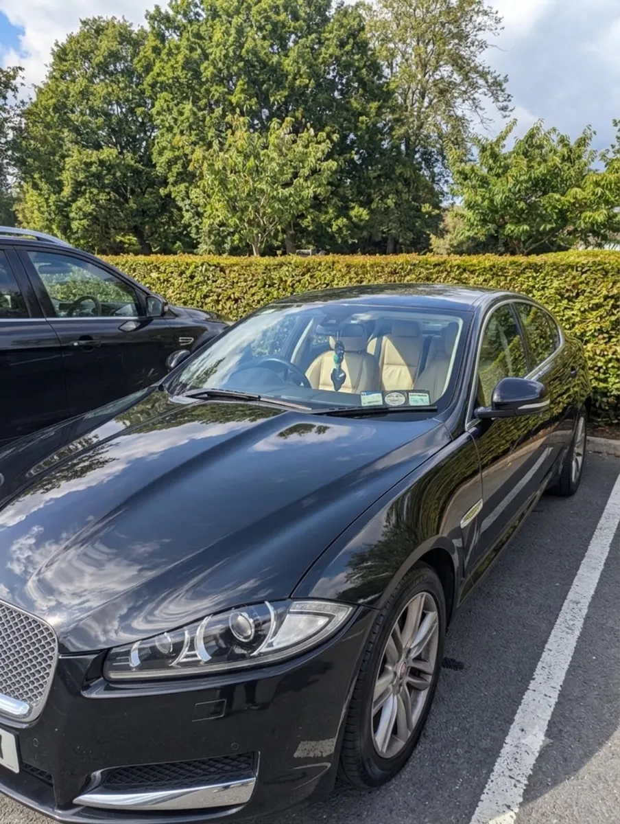 Car - Image 5