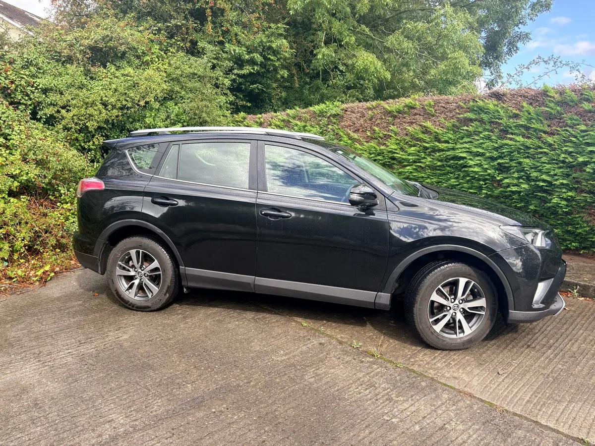 2017 Toyota RAV4 - Full Service History - Image 4