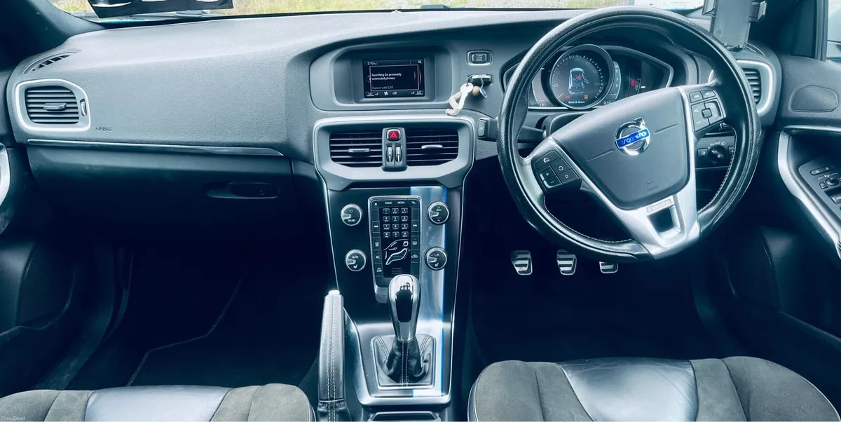 Volvo V40 R design - Image 6