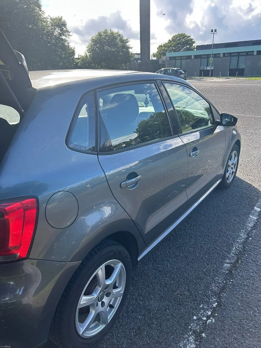 Volkswagen Polo - Image 4