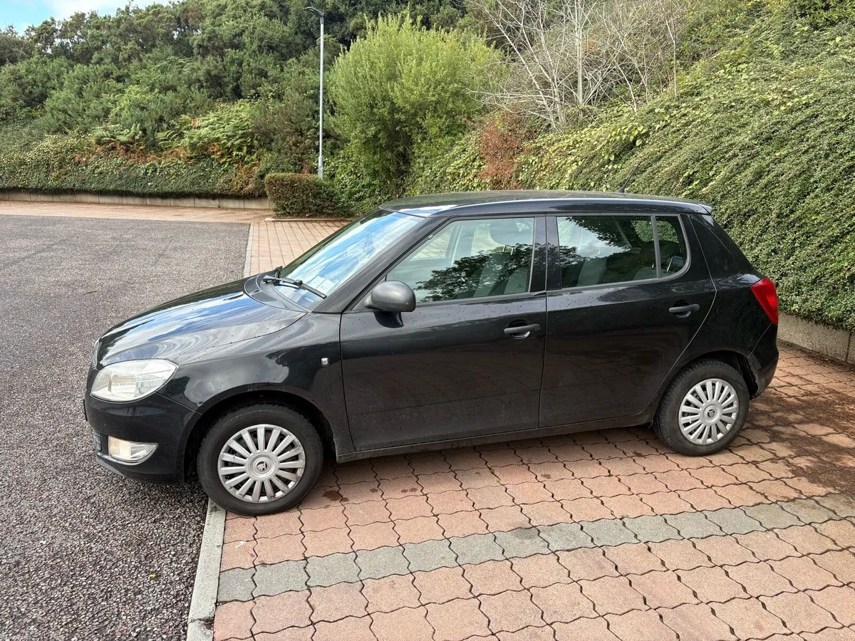 2014  Skoda Fabia 1.2 Petrol - Image 5