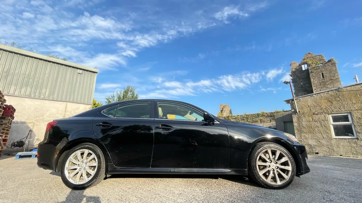 Lexus Is250 Executive - Image 5