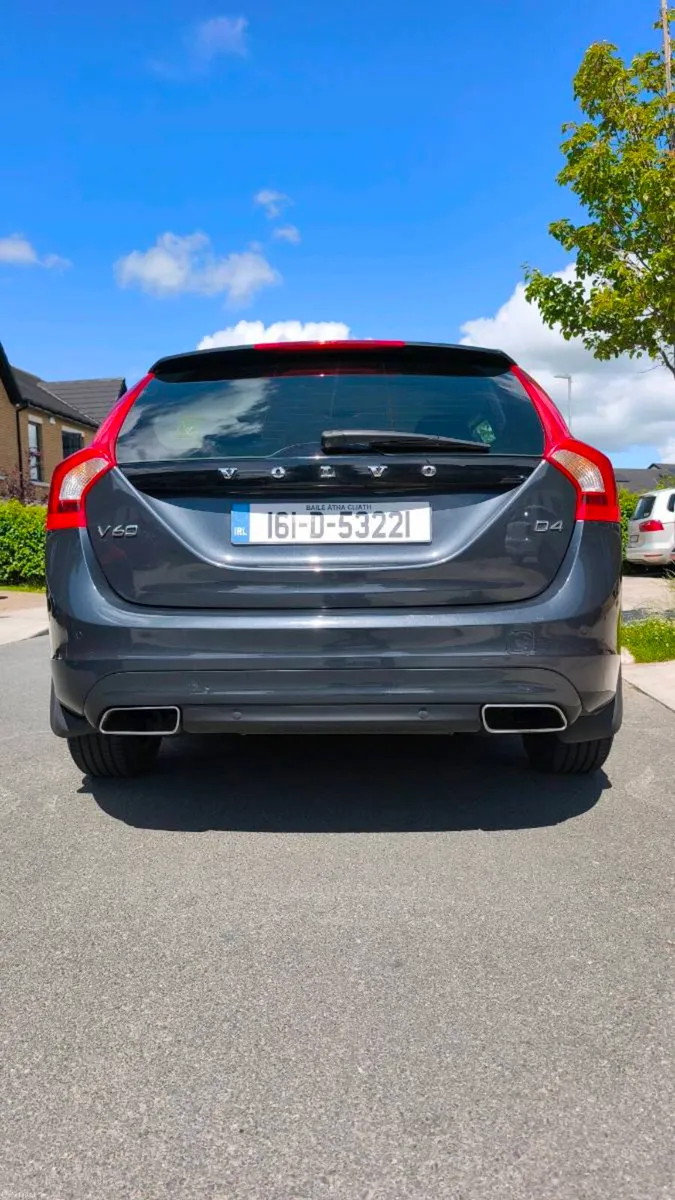 Volvo D4. V60 - Image 2