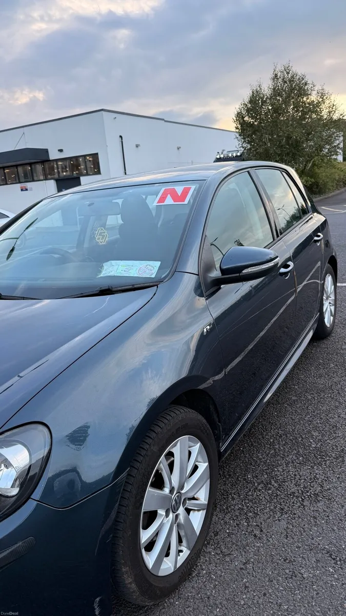 VW GOLF RLine 1.6 Diesel Automatic Irish Car - Image 5