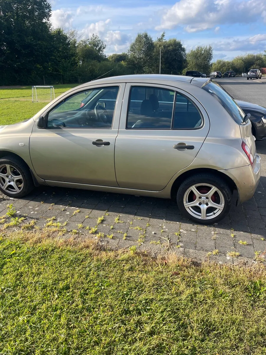 Car - Image 4