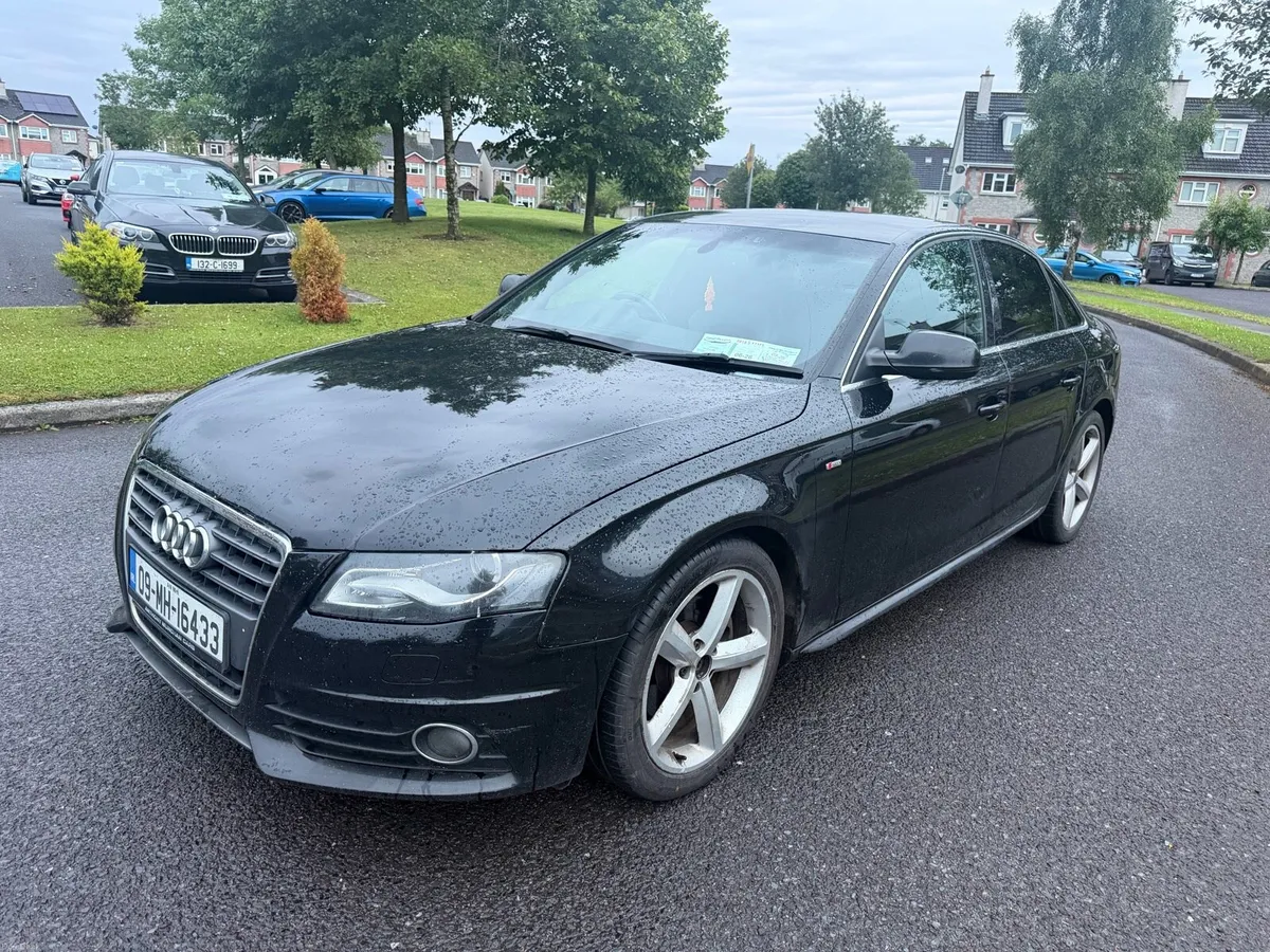 Audi A4 2.0 tdi s line - Image 4