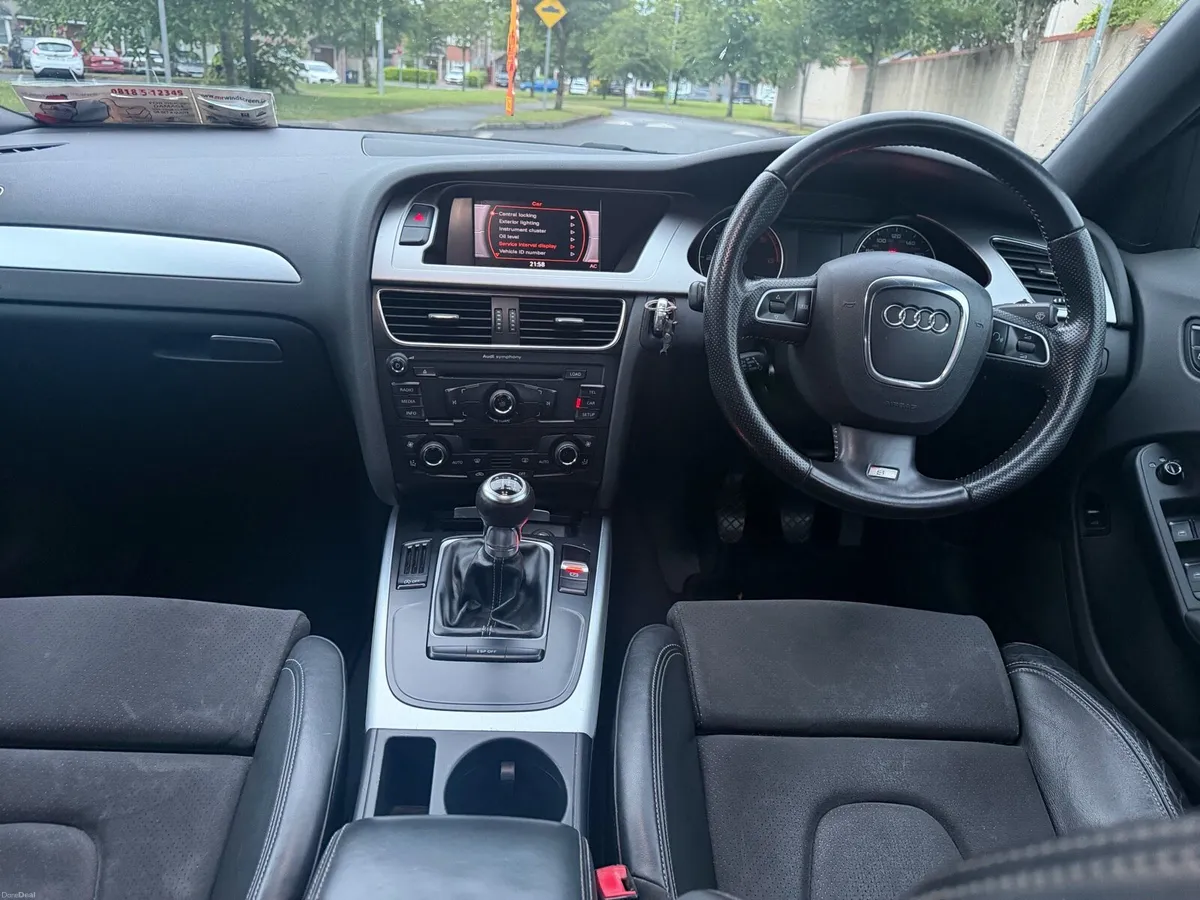 Audi A4 2.0 tdi s line - Image 6
