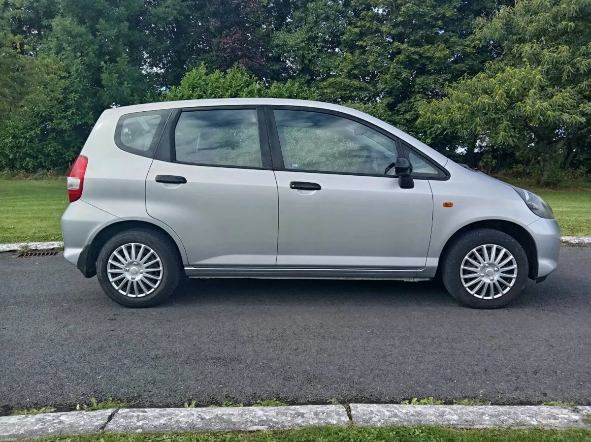 Honda Jazz 1.2L- ONLY 23K MILES - NCT 10/27 - Image 6