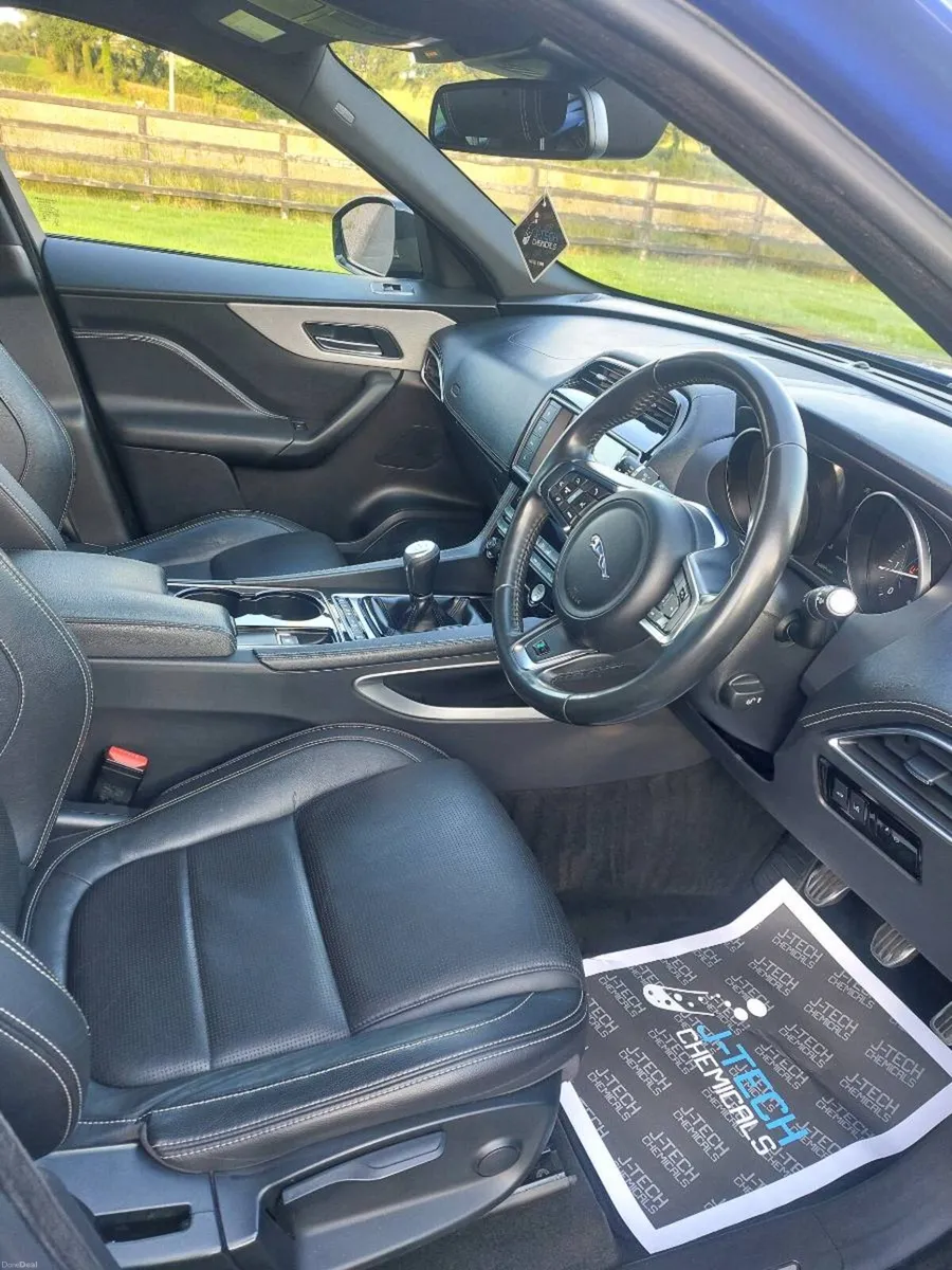 Jaguar F-Pace R-Sport Mint full year mot - Image 5