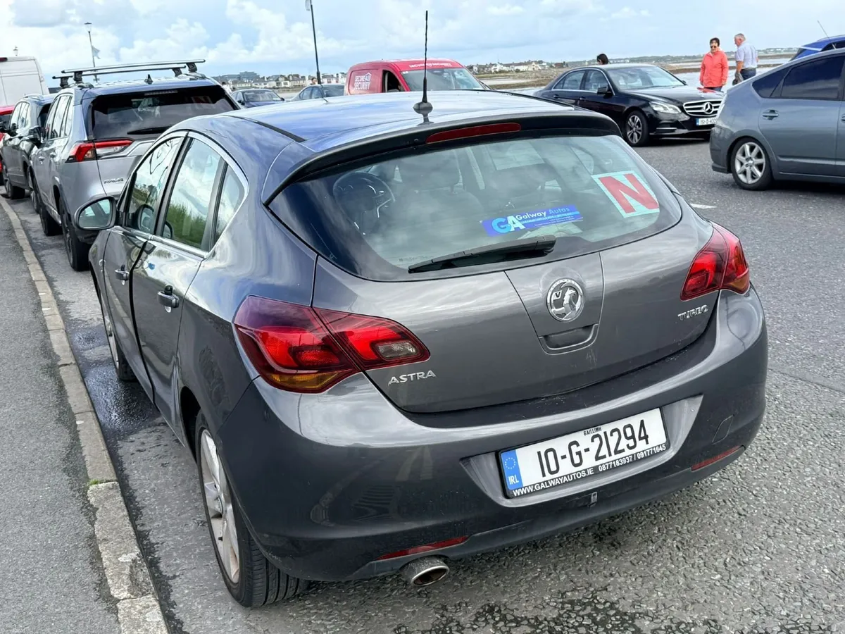 2010 Vauxhall Astra SRI 1.6 Turbo 180BHP | NEW NCT - Image 3