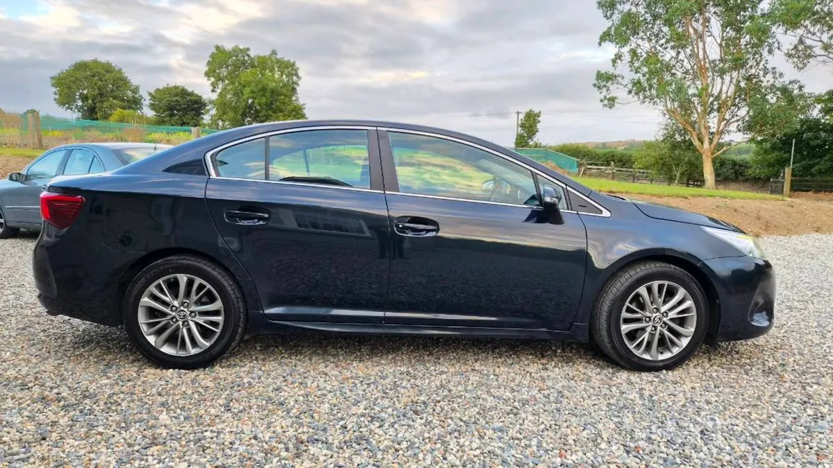 161 AVENSIS READ AD FIRST. - Image 6