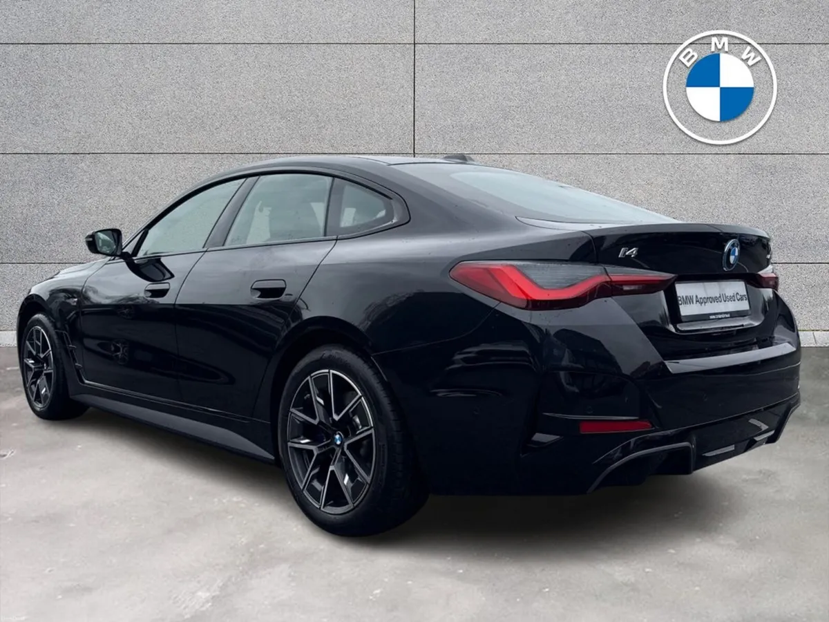 BMW i4 eDrive35 M Sport - Image 2