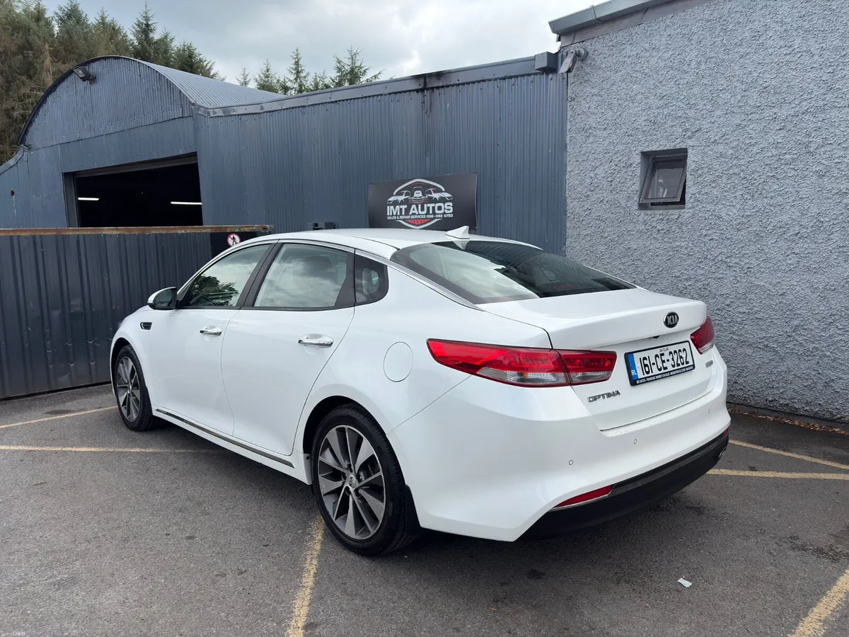 Kia Optima 2016 automatic - Image 4