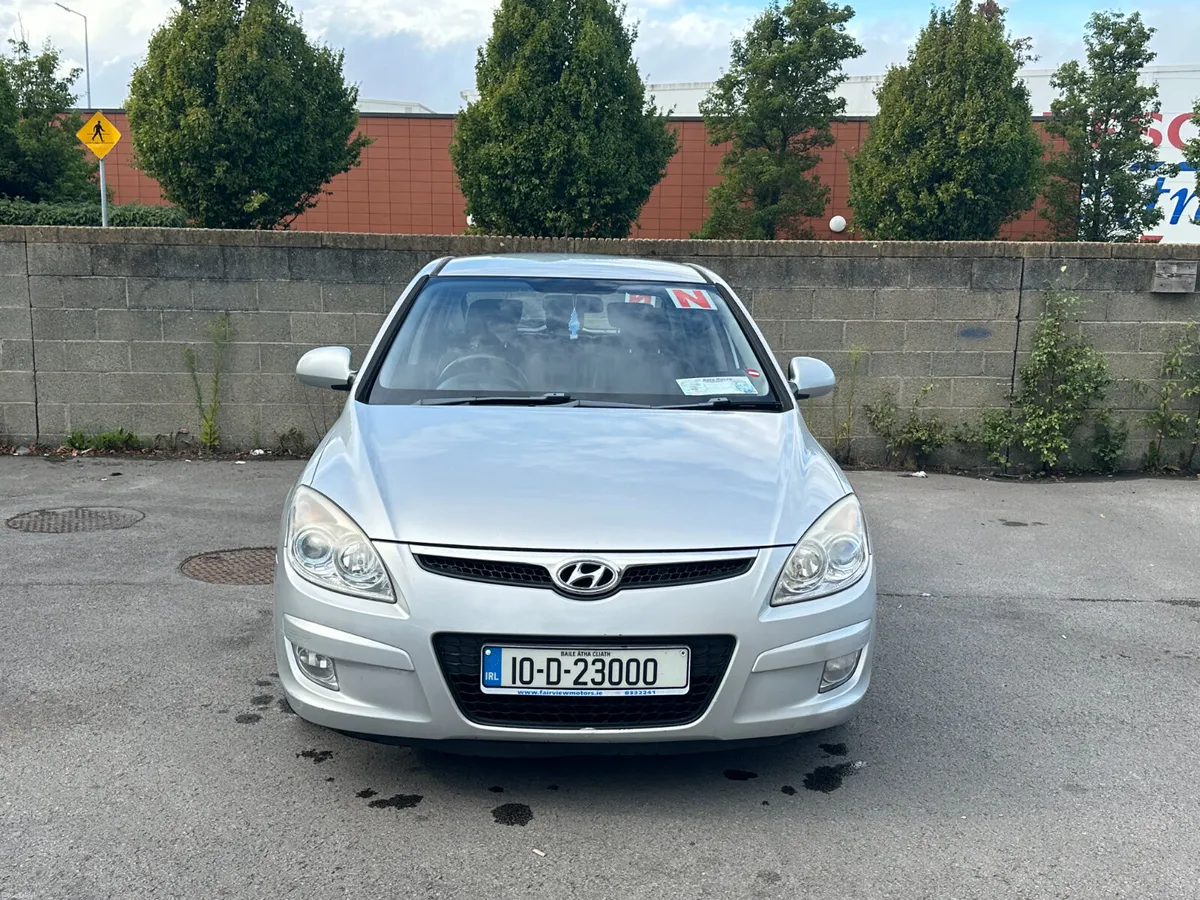 Hyundai i30 2010,1.6 CRDi Deluxe+Nct 28-06-27, - Image 3