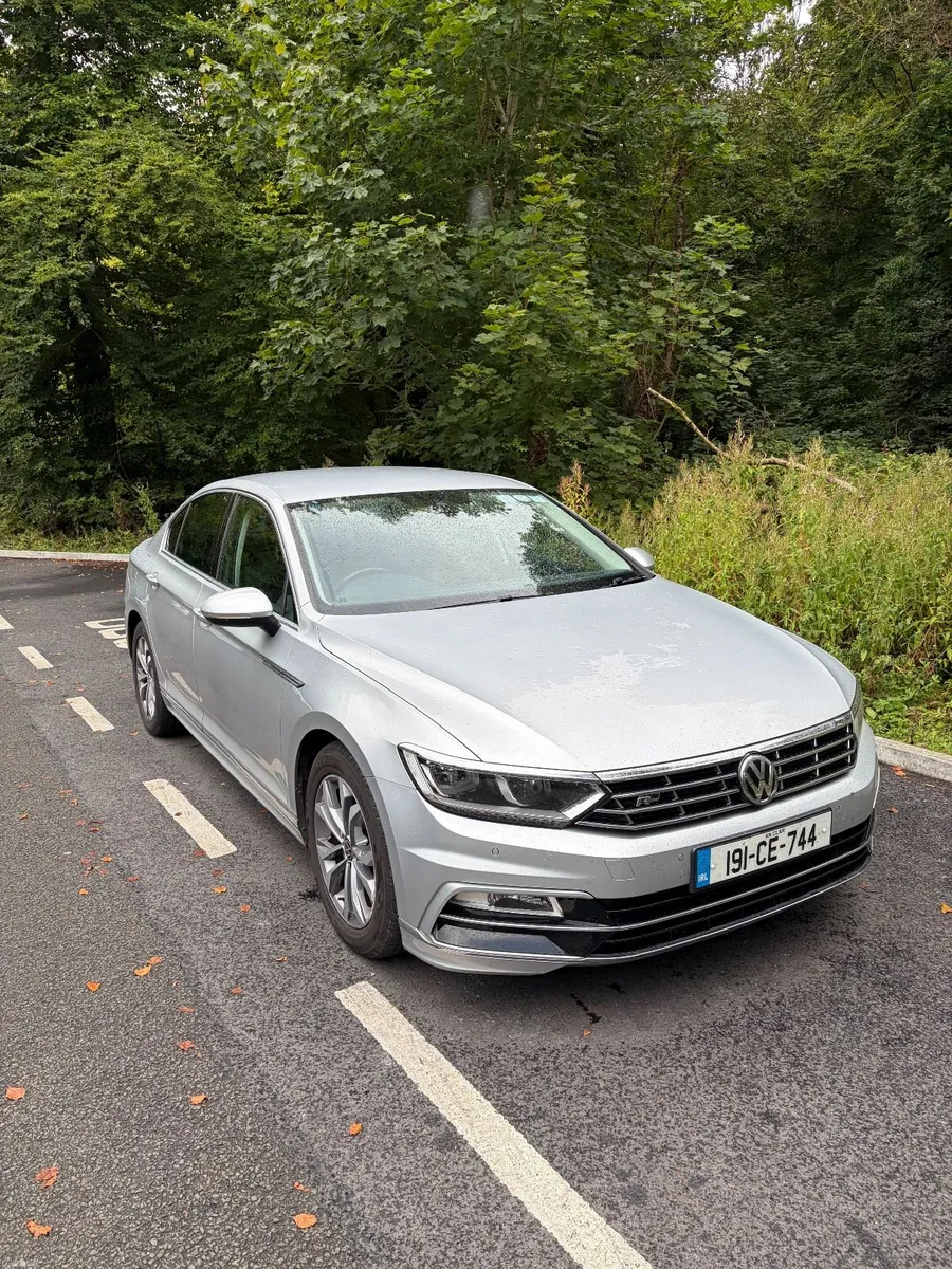 Volkswagen Passat R Line 2.0 TDI M6F 150HP 4DR - Image 1
