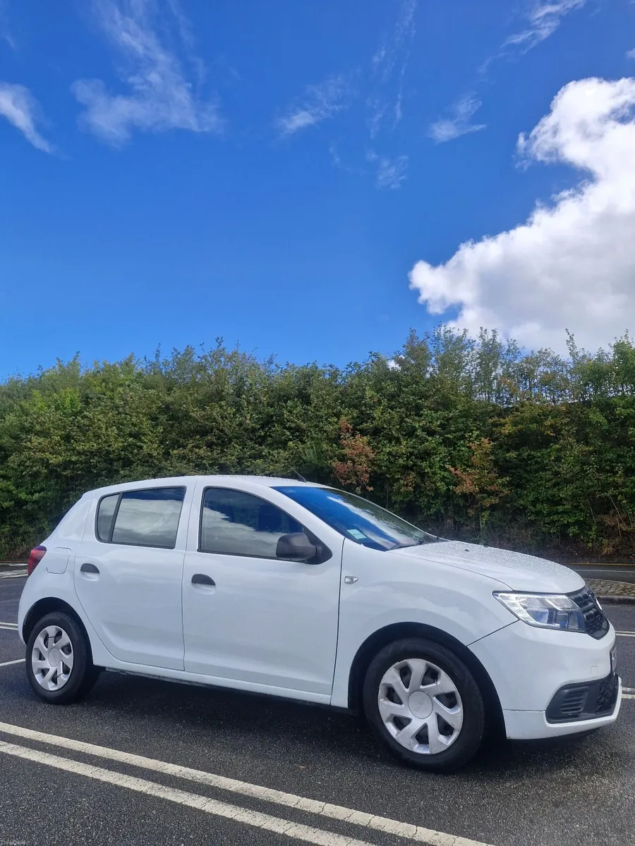 171 Dacia Sandero 1.0 Petrol - Image 2