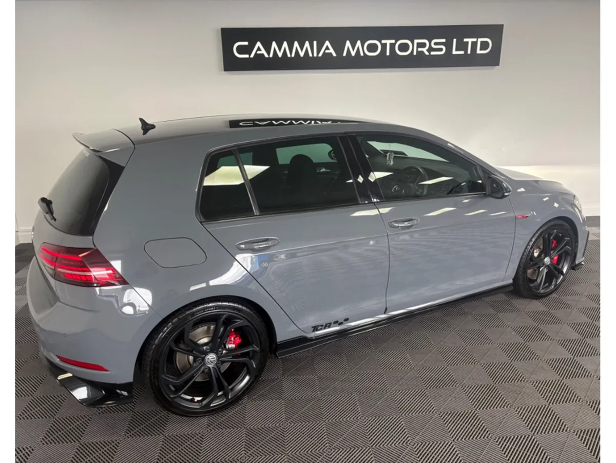 Volkswagen Golf VOLKSWAGEN GOLF GTI TCR 2.0 PETROL - Image 2