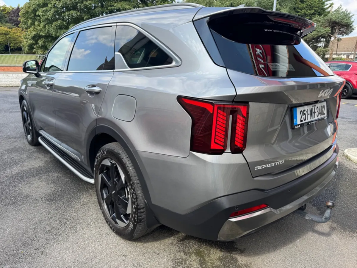 Kia Sorento DSL PE 7S - Image 4
