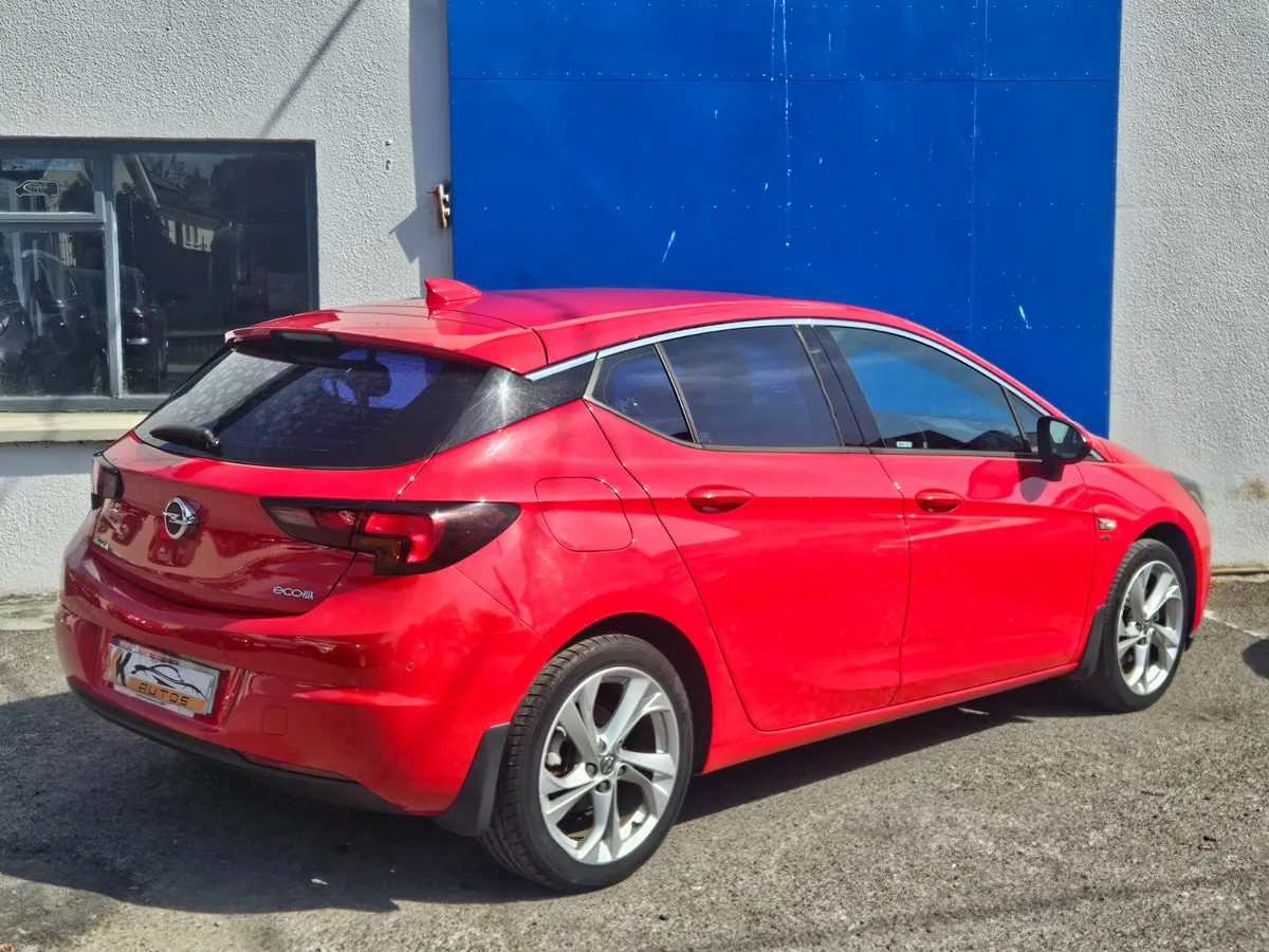 Opel Astra 2017 petrol - Image 3