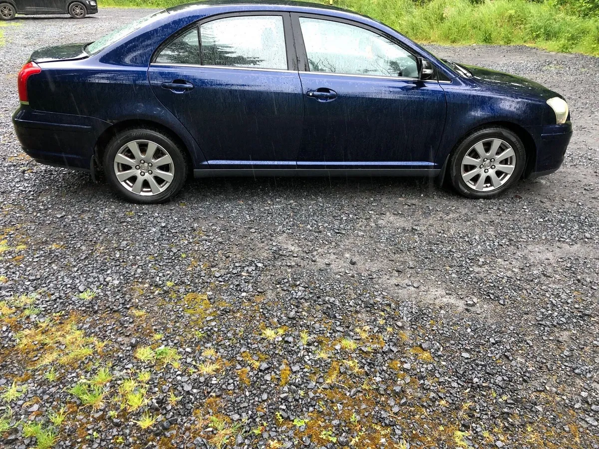 Toyota Avensis 1.6 petrol  just passed nct - Image 6