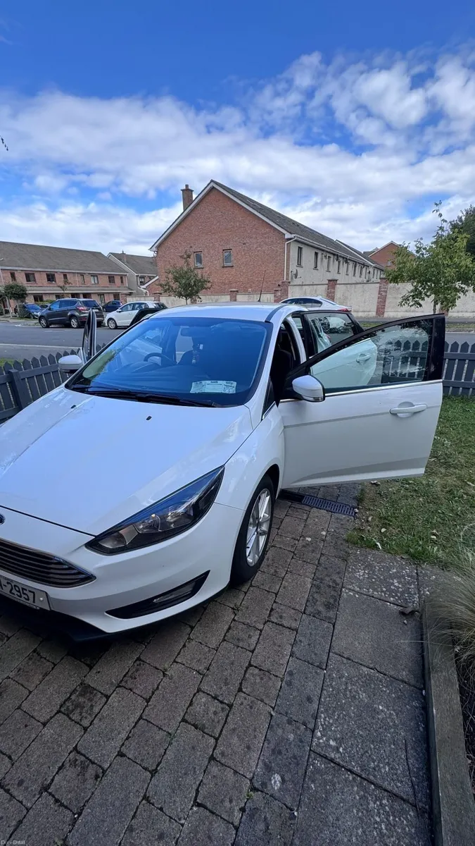 Ford Focus 2017 Diesel - Image 6