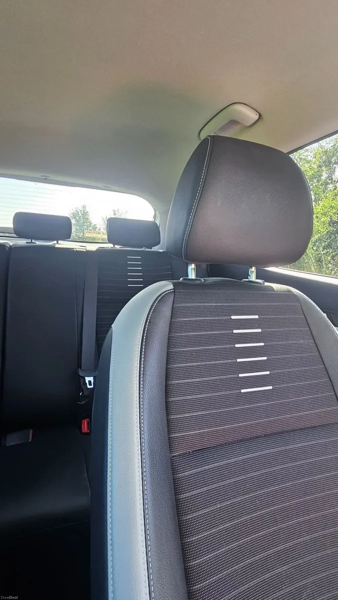 Kia Stonic 2020(202) 120bhp AUTOMATIC - Image 3