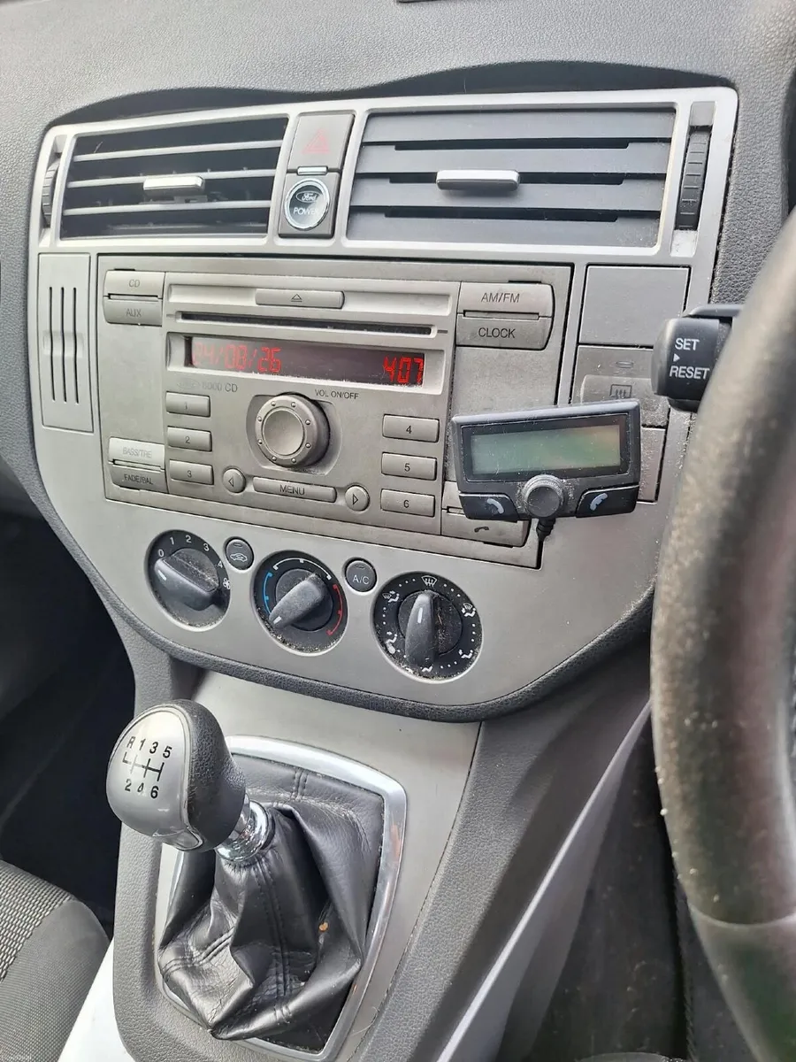 Ford Kuga 2010 - Image 5