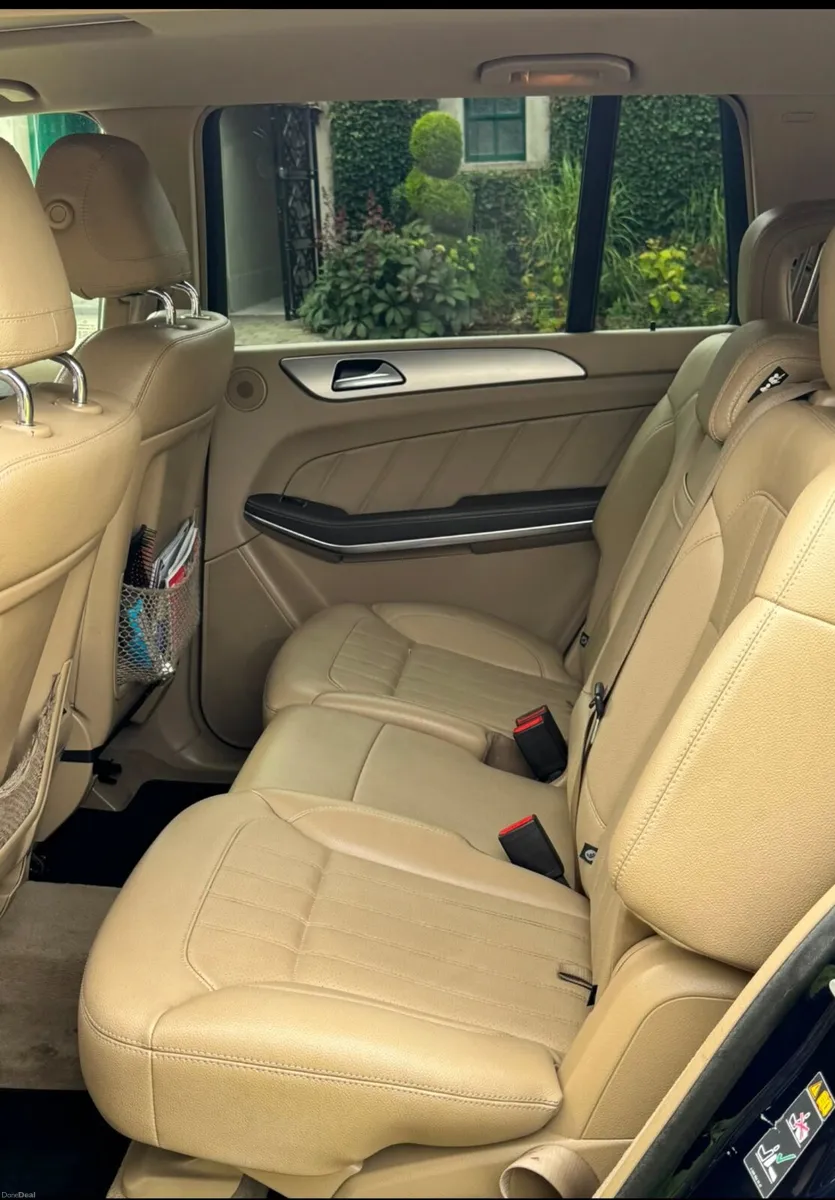 Mercedes GL - Image 6