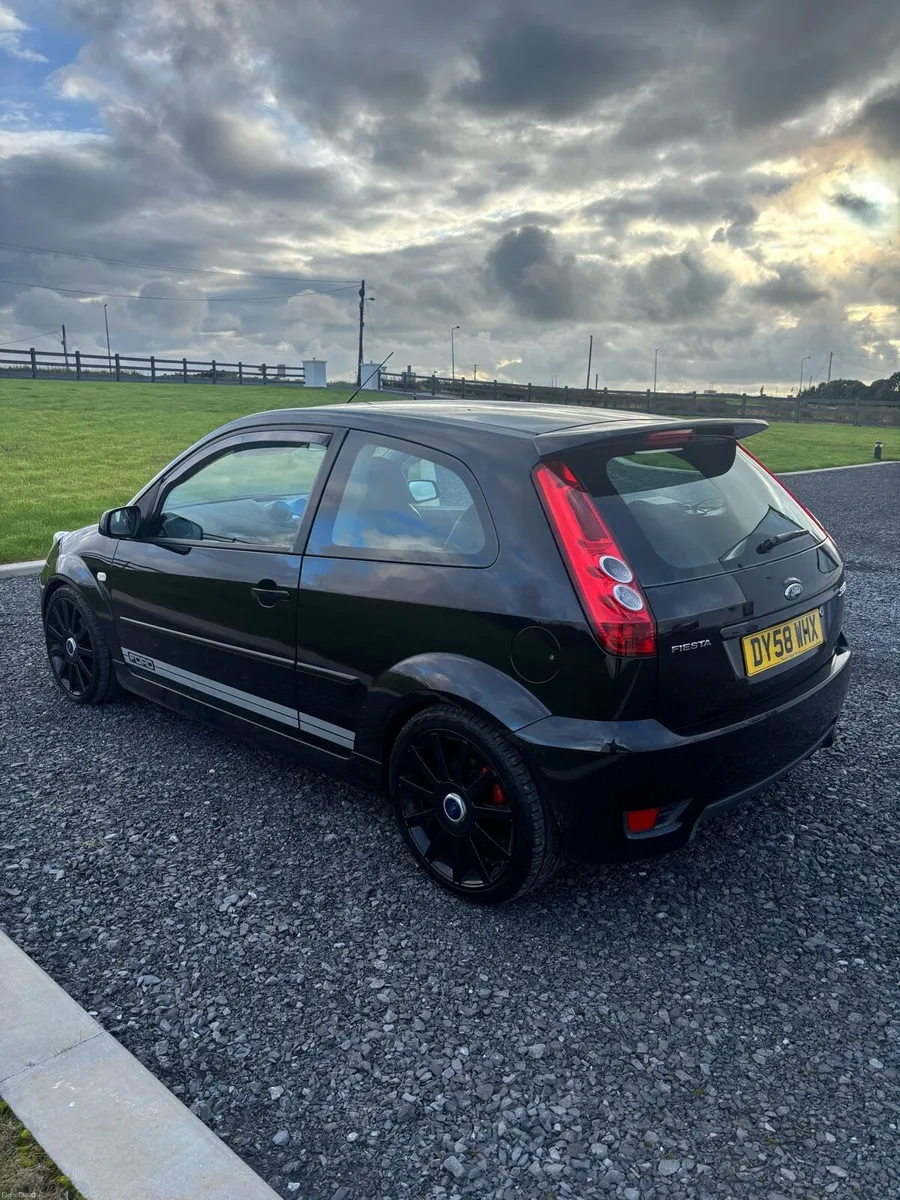 FORD FIESTA ST500 - Image 4