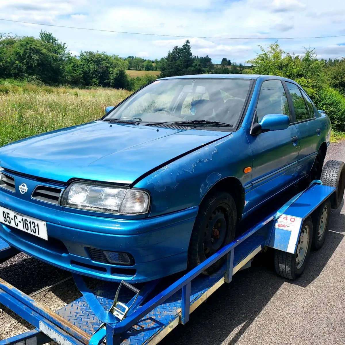 Nissan Primera, Mini, Peugeot 205 - Image 4