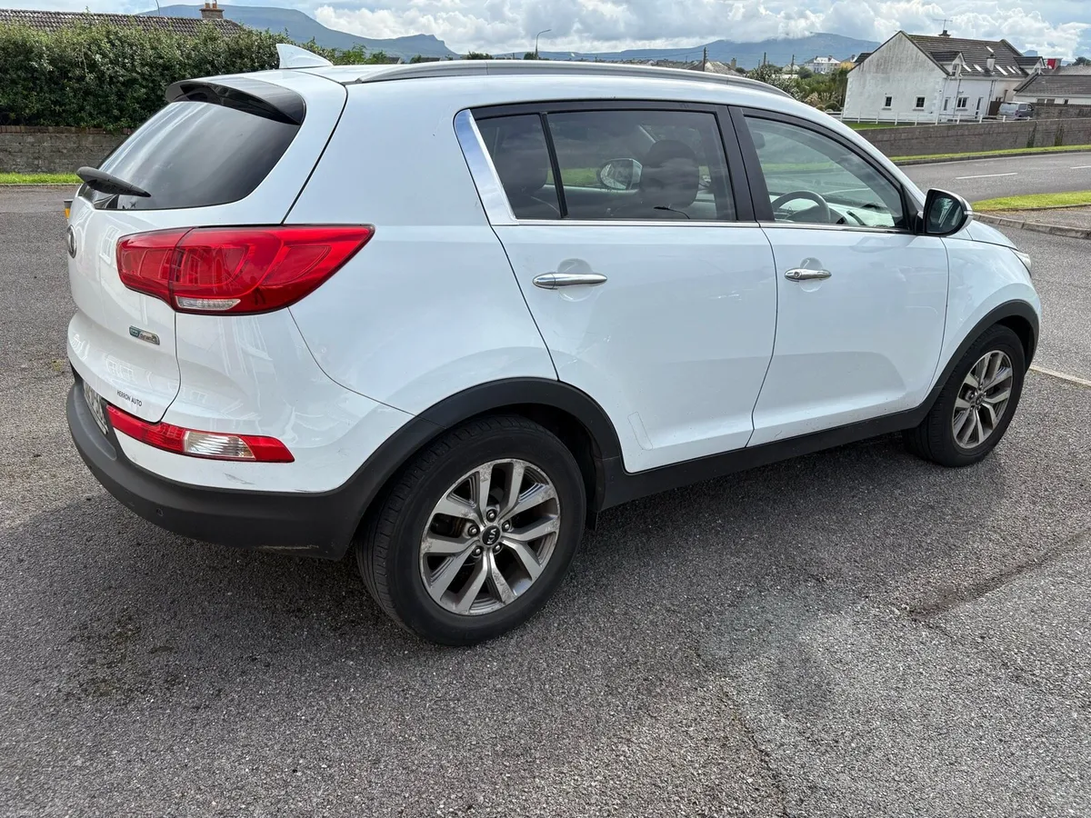 2015(152) KIA SPORTAGE PLATINUM - Image 6