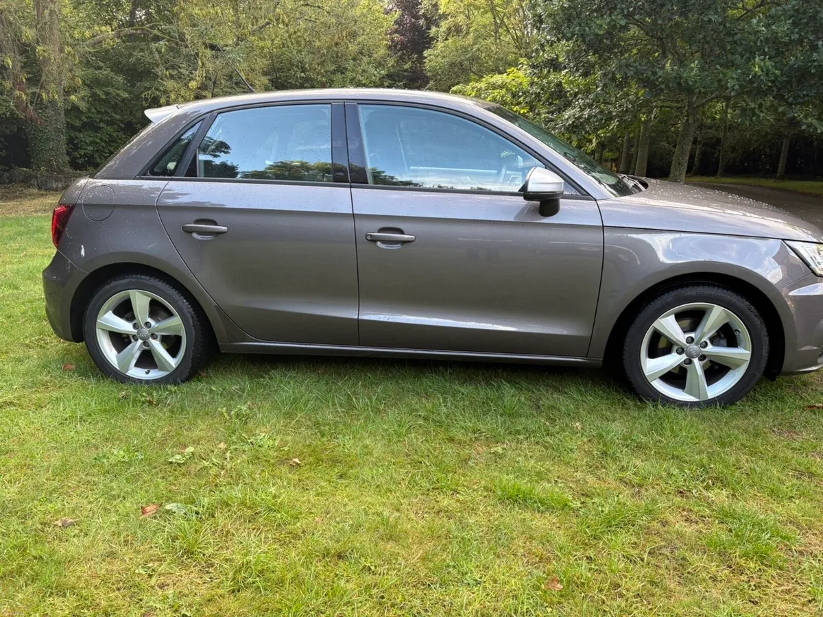Audi A1 2015 TFSI 1.0L - Image 4