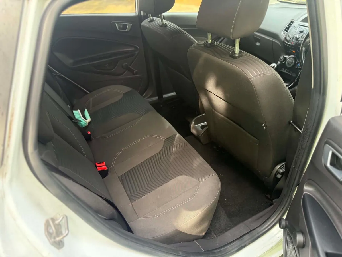 2014 Ford fiesta nct and tax - Image 6
