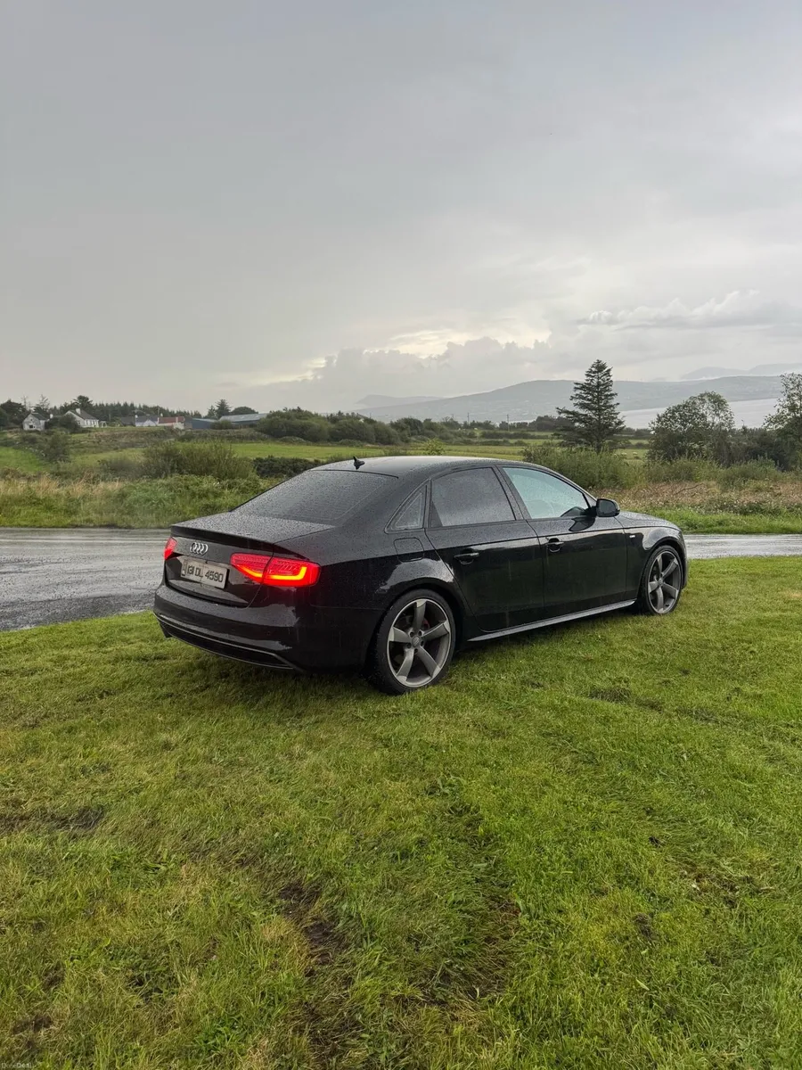 Audi A4 Sline Black Edition - Image 3