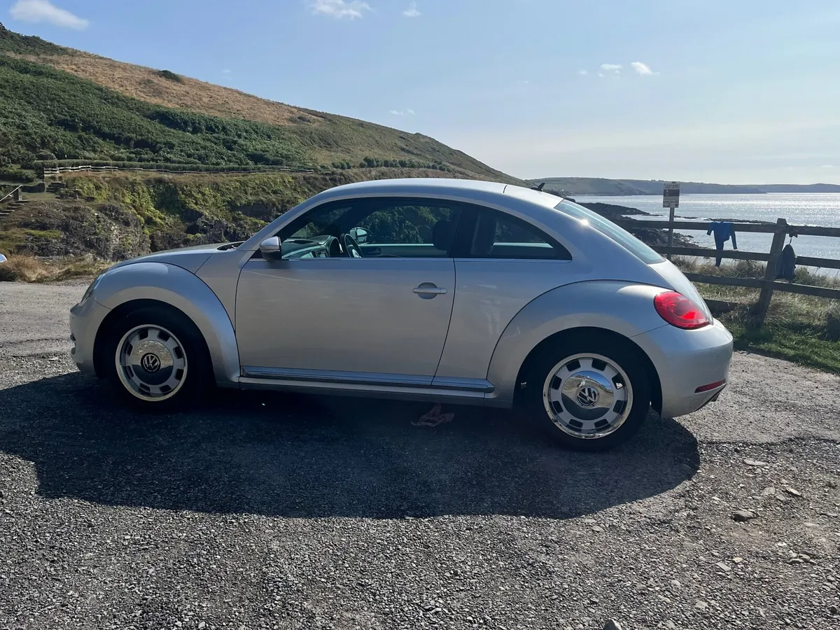 Volkswagen Beetle 2016 - Image 6